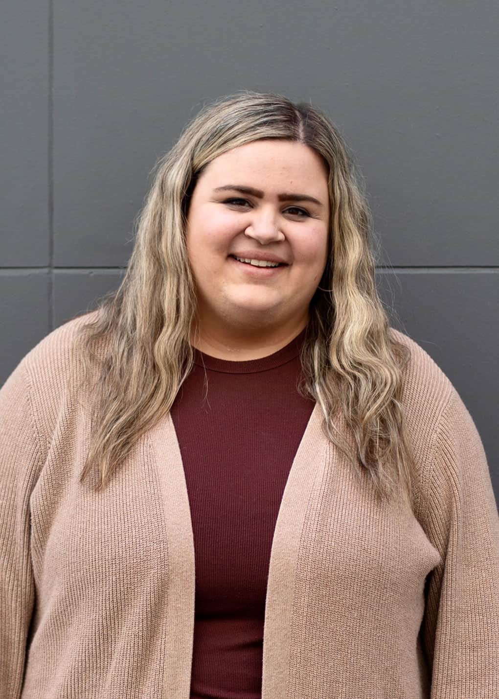 Headshot of Ali Pearce